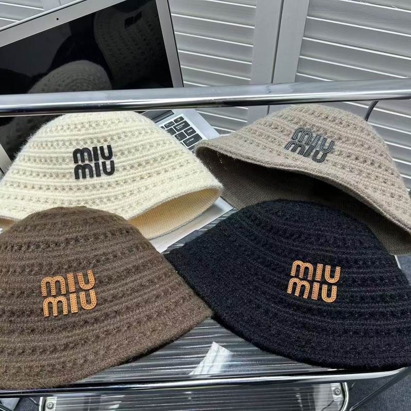 Miumiu hat dx41